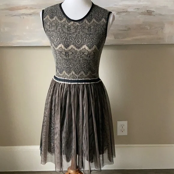 chinese dress ladies The Cheyenne-Custom Fitted Long Sleeve Lace Wedding Dress – A Western  Wedding Co